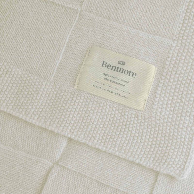 Benmore Classic Cot Blanket - Warm White image number 1